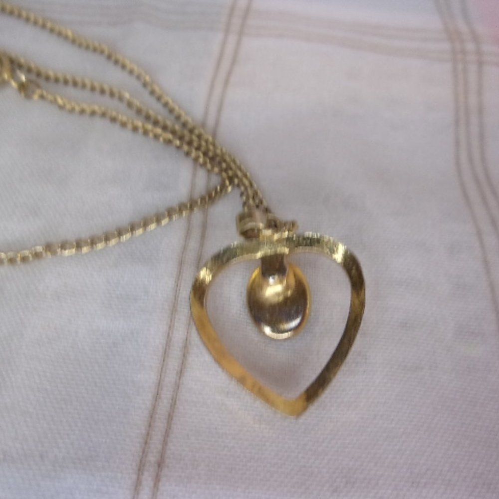Faux Opal Gold Tone Heart Pendant Necklace 18" L - Picture 4 of 8